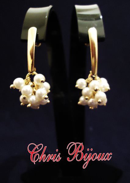 BRINCO DOURADO CACHO DE PEROLAS